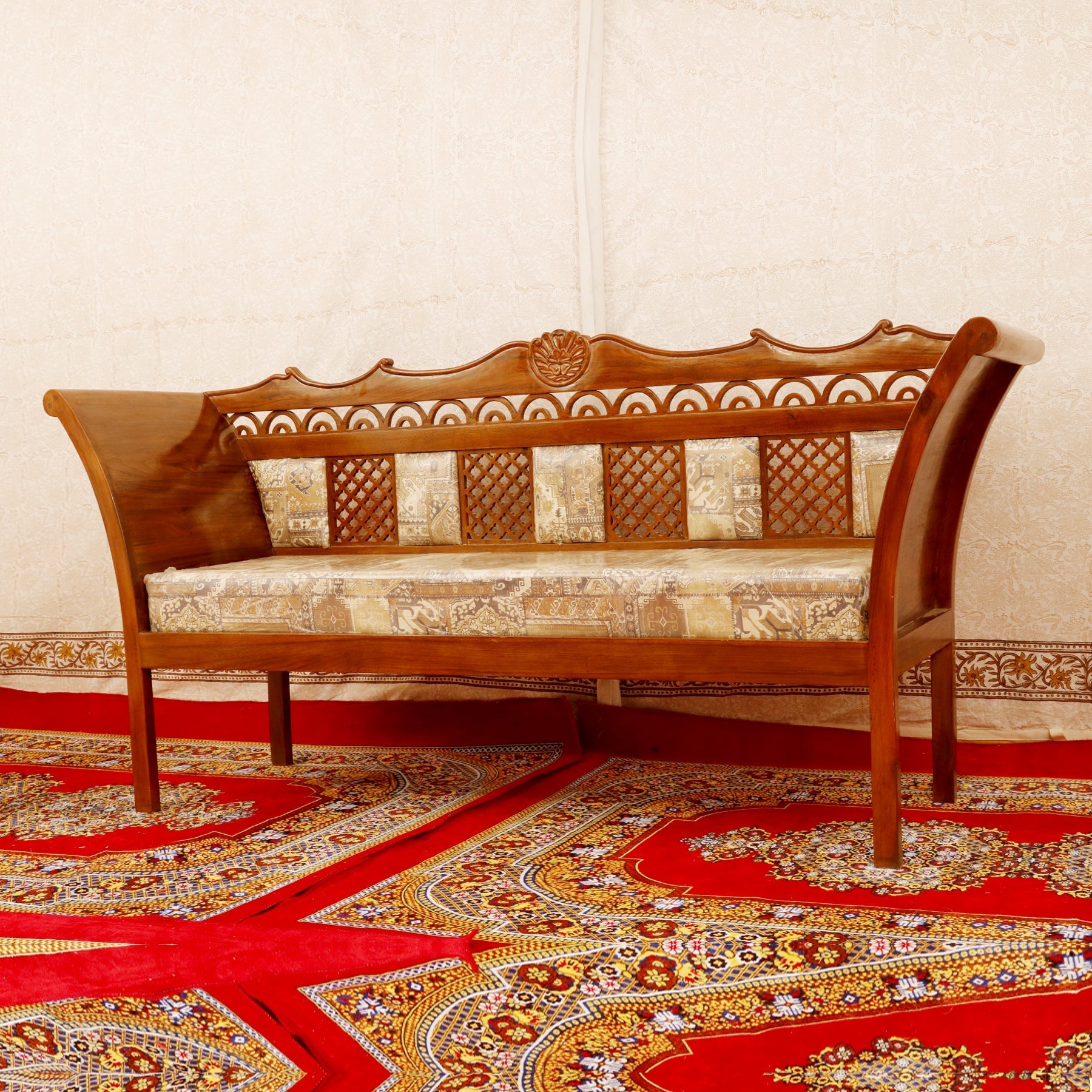 Aesthetic 3 Seater Sofa Sofa