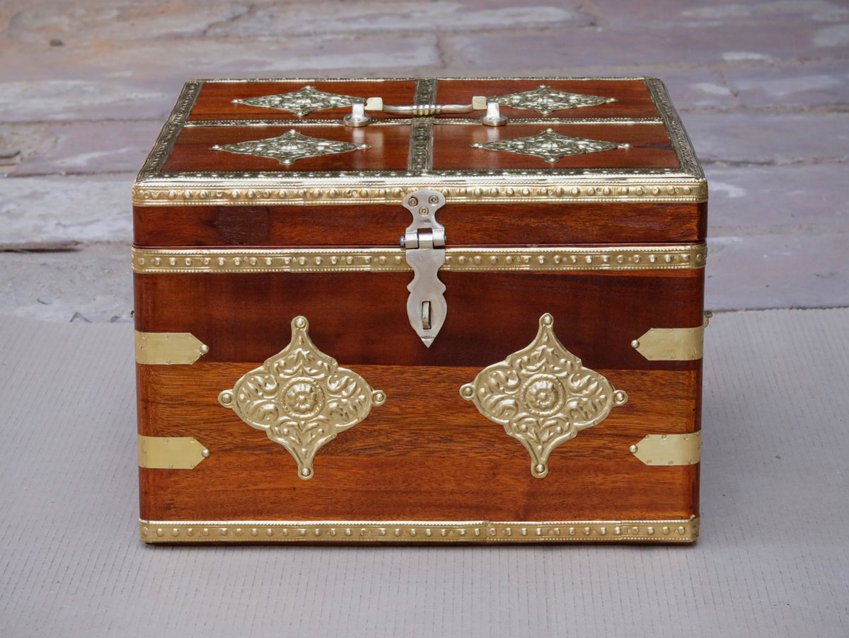 Bellamy Vintage Storage Box — view 3