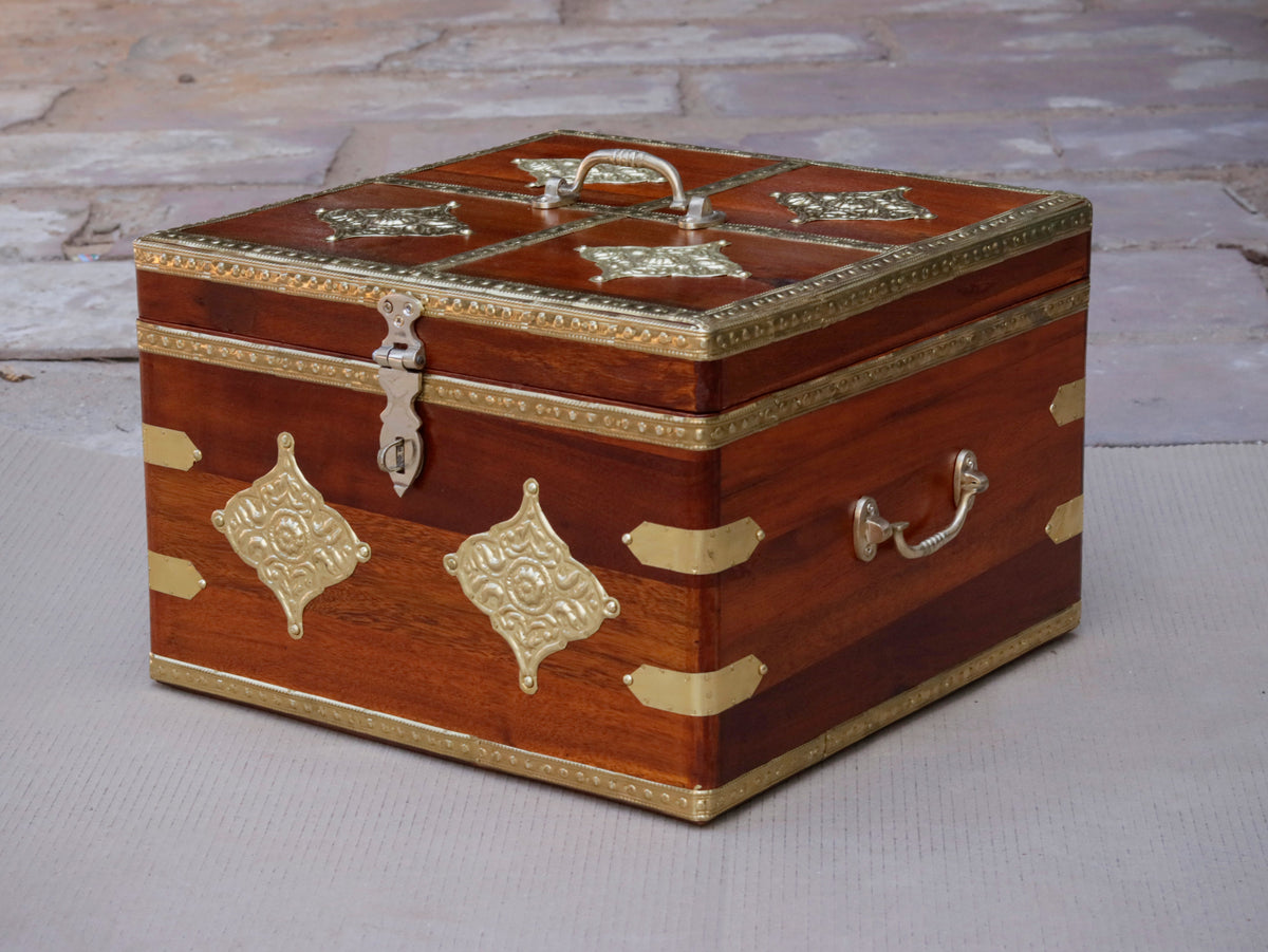 Bellamy Vintage Storage Box — view 5