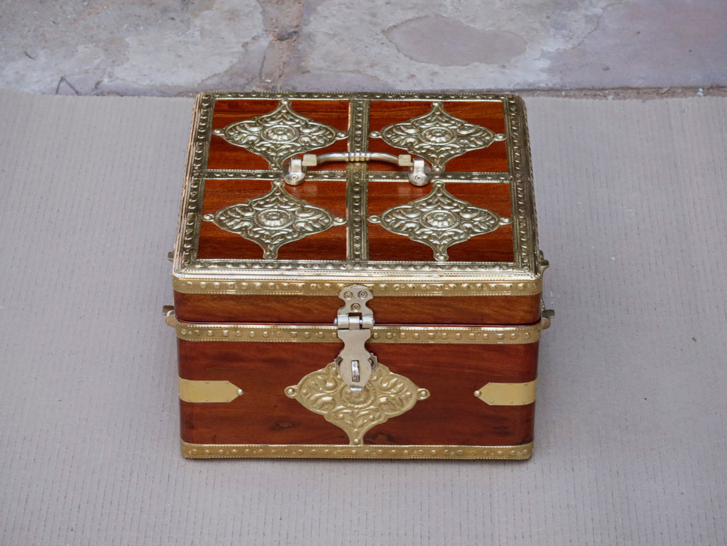 Bellamy Vintage Storage Box — view 6