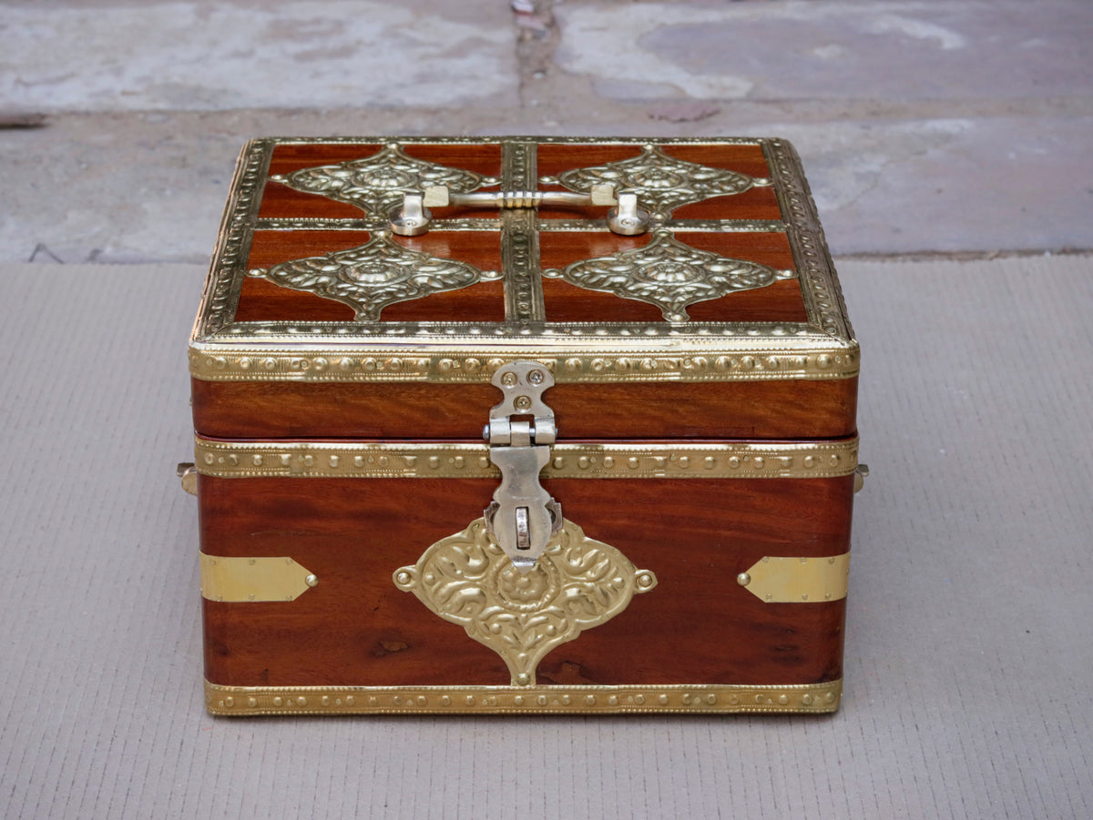Bellamy Vintage Storage Box — view 7