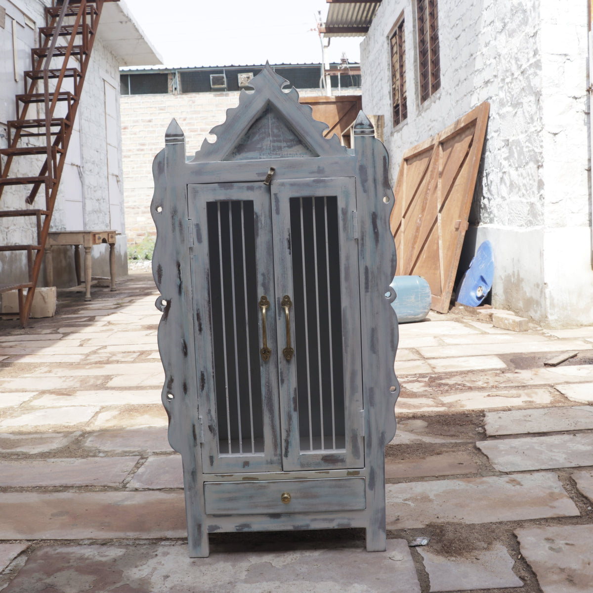 Fiora Distressed Vintage Home Temple — view 2