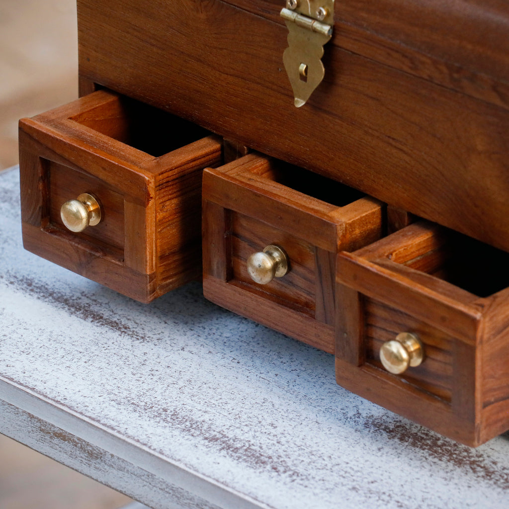 Dalia Vintage Jewellery Box — view 7